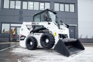 Мини-погрузчик колесный