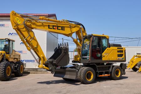 Экскаватор колесный