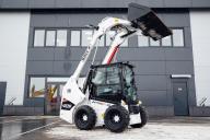 Мини-погрузчик колесный