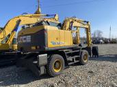 Экскаватор колесный