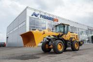 Погрузчик фронтальный