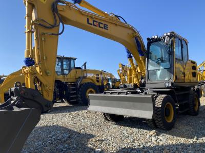 Экскаватор колесный