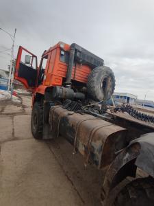 Седельный тягач