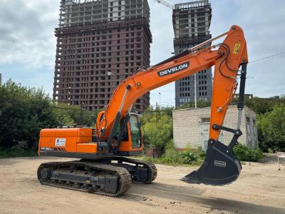Габаритный экскаватор Develon Dx180LC